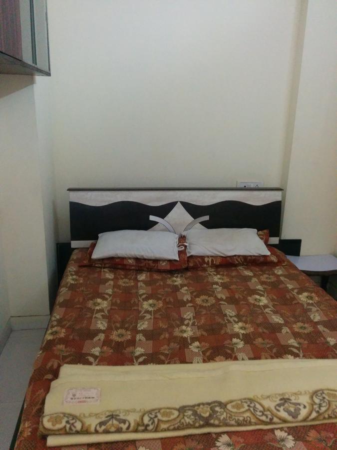 נאווי מומבאי Comfortable Living מראה חיצוני תמונה